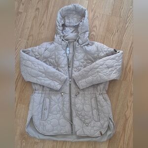 Stylish Women's Quilted Puffer Jacket